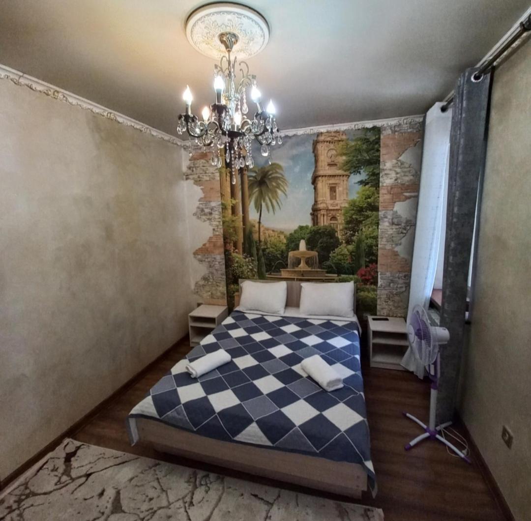 Camelot Hotel Biszkek Zewnętrze zdjęcie